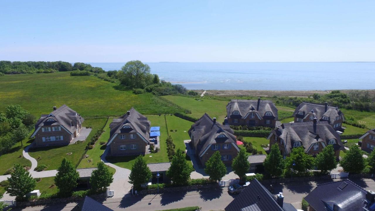 Strandhaus Buskam Im Moenchgut Auf Ruegen لوبه المظهر الخارجي الصورة